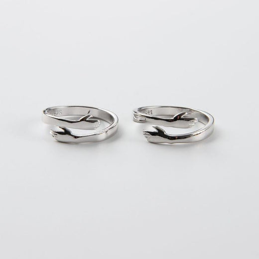 Anillo de abrazo de pareja