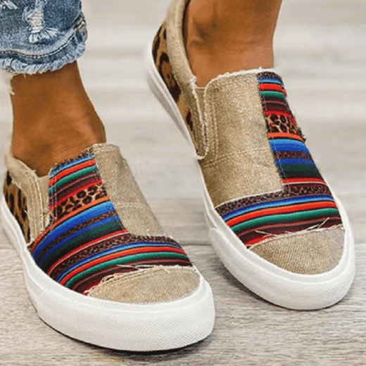 Zapatos de lona casuales Slacker de fondo plano