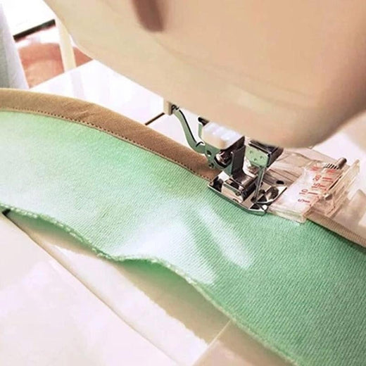 Pie prensatelas de sesgo ajustable